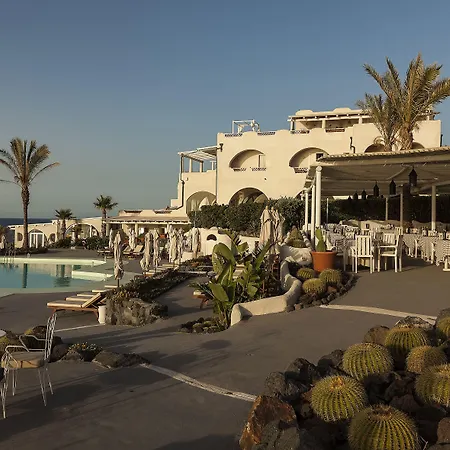 Therasia Resort Sea And Spa - The Leading Hotels Of The World-3